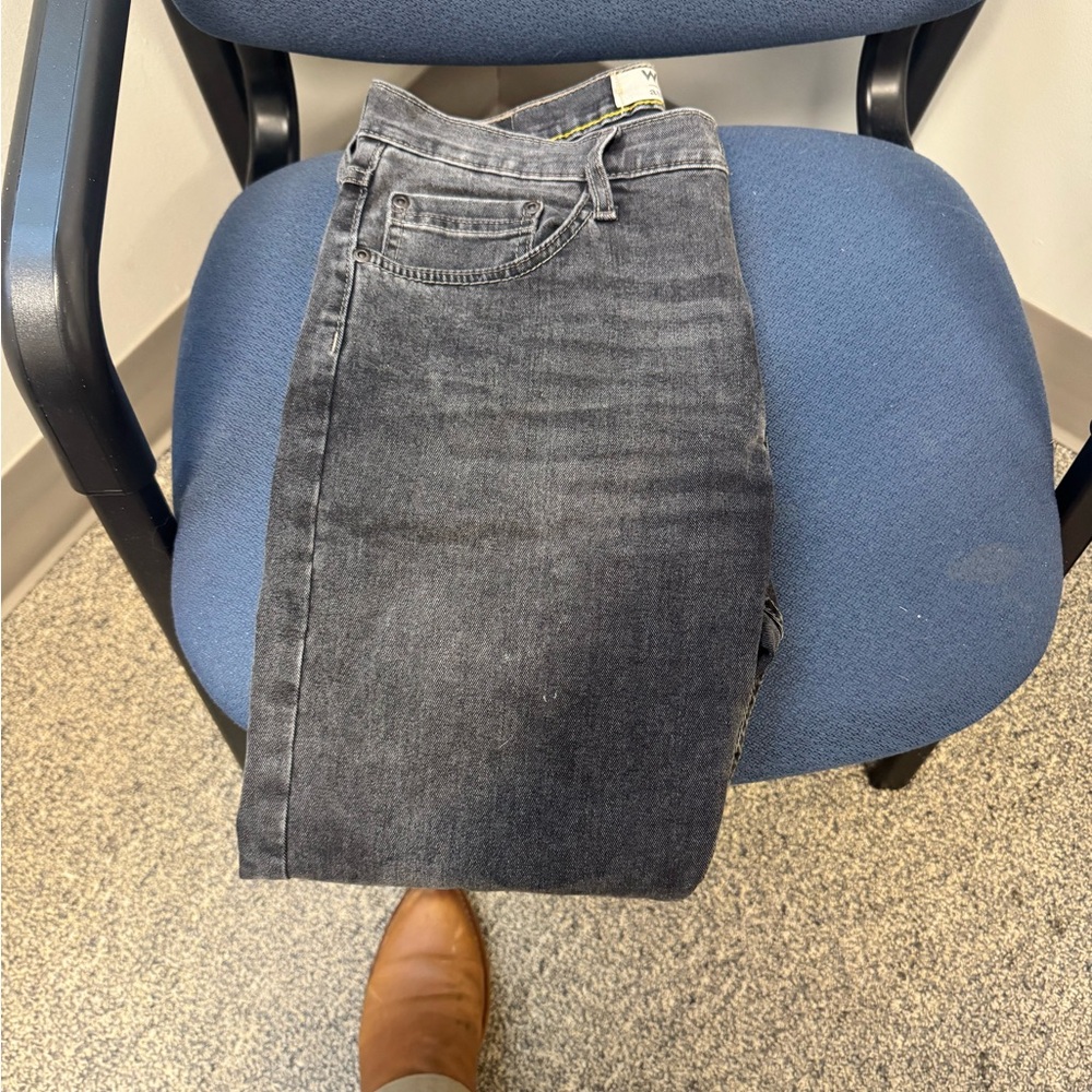 Stylish Gray Wrangler Denim Jeans 32x30
